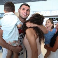 Doček Filipa Hrgovića u Zračnoj luci nakon pobjede nad Mariom Herediom u Meksiku