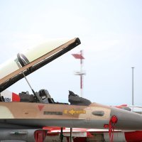 F-16