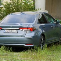 Nova Corolla 1,8 l hibrid e-CVT Executive