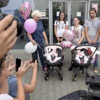 Uspješno razdvojene sijamske blizanke Valentina i Kristina Tombolaš napustile bolnicu