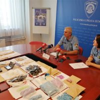 Zapljena droge u Puli