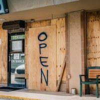 Uragan Dorian pred obalama Bahama