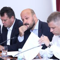 Skinuti imunitet Lovri Kuščeviću