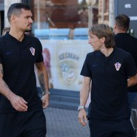 Dejan Lovren i Luka Modrić u šetnji centrom Zagreba