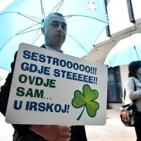 Prosvjed zdravstvenih djelatnika ispred Ministarstva zdravstva