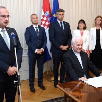 Potpisan ugovor o potpori obrazovnih aktivnosti KŠC Ivan Pavao II u Bihaću