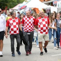 Hrvatski navijači u Trnavi uoči utakmice protiv Slovačke