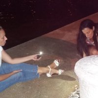 Noćno oslikavanje klupa u Vranjicu