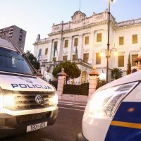 Uoči otvorenja izložbe bilo je posla za policiju