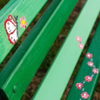 Oslikane klupe u Vranjicu