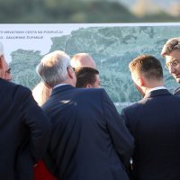 Andrej Plenković obišao gradilište spojne ceste Zabok - Krapina