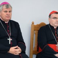 Zrin: Obilježena 76. obljetnica stradanja Zrinjana, uz misno slavlje i blagoslov nove crkve