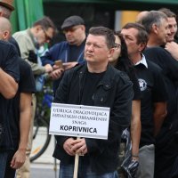 HOS-ovci na ulicama Koprivnice