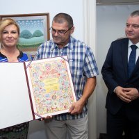 Kolinda Grabar Kitarović, Darko Horvat, Damir Novina