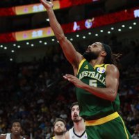 Francuska - Australija (Patty Mills)