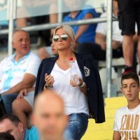 Pune tribine na Rujevici prate utakmicu Rijeke protiv Hajduka u osmom kolu HNL-a