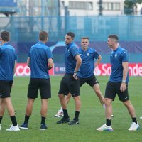 Igrači Atalante na maksimirskom travnjaku