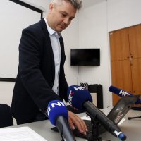 Dario Juričan kao Milan Bandić