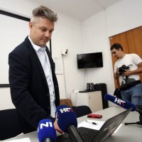 Dario Juričan kao Milan Bandić