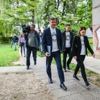 Ministar Tomislav Ćorić na sjednicu Vlade otišao je tramvajem