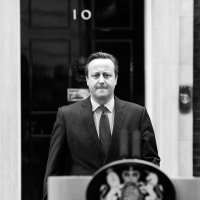 Bivši britanski premijer David Cameron smatra se glavnim krivcem za kaos oko Brexita.