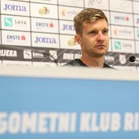 Predstavljanje novog trenera HNK Rijeke Simona Rožmana