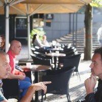 Aco Petrović u razgovoru s Vladom Radičevićem