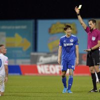 NK Slaven Belupo (Myongjin Koh) - NK Osijek (Dmytro Lopa)