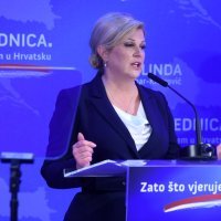 Kolinda Grabar Kitarović objavila je kandidaturu za još jedan mandat