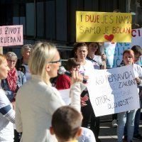 Organiziran prosvjed zbog Zakona o socijalnoj skrbi