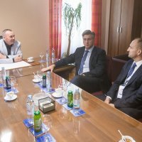 Osječki gradonačelnik ivica Vrkić, predsjednik Vlade Andrej Plenković i župan Ivan Anušić