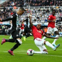 Newcastle United (Miguel Almiron) - Manchester United (Ashley Young)