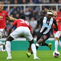 Newcastle United (Allan Saint-Maximin) - Manchester United