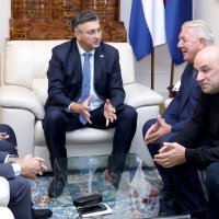 Andrej Plenković sastao se s predstavnicima HVIDRA-e