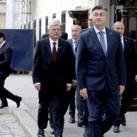 Zagreb: Polaganje vijenca povodom 28. obljetnice raketiranja Banskih dvora