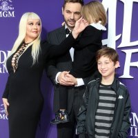 Christina Aguilera sa zaručnikom i djecom