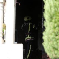 Rijeka: Vatrogasci gase požar koji je izbio na obiteljskoj kući