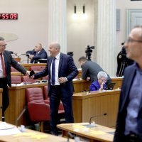 Srdačan susret Branka Bačića (HDZ) i Milorada Batinića (HNS)