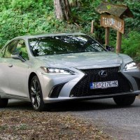 Lexus 300h ES F Sport