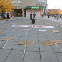 U Osijeku održan prosvjed "Pravda za djevojčice"