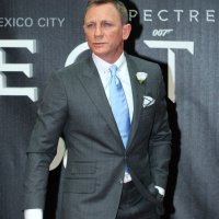 Daniel Craig