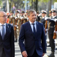 Karl Erjavec, Damir Krstičević