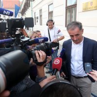 Koalicijski sastanak u Banskim dvorima.