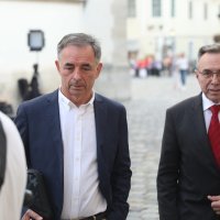 Koalicijski sastanak u Banskim dvorima.