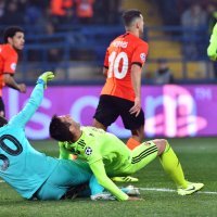 Pjatov ruši Gavranovića; Šahtar - Dinamo 2:2, Liga prvaka