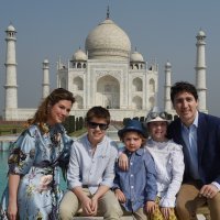 Justin Trudeau i Sophie Gregoire Trudeau s djecom