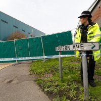 Policija na mjestu zločina u Essexu, gdje je u kamionu pronađeno 39 mrtvih osoba