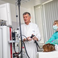 Ministar Kujundžić u dubrovačkoj bolnici obavio nekoliko gastroskopija