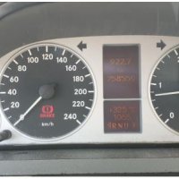 Mercedes B 180 3
