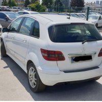 Mercedes B 180 4